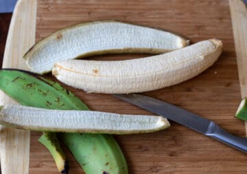 How to remove the skin from unripe plantain