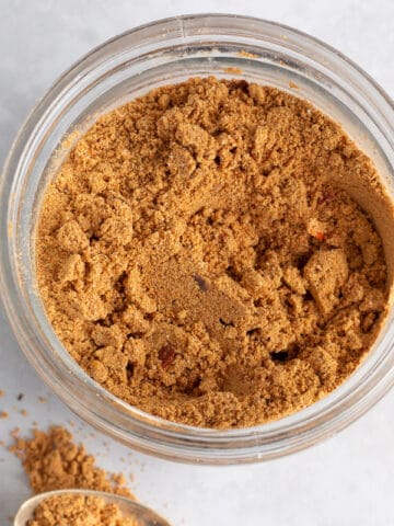 Suya spice from peanut powder
